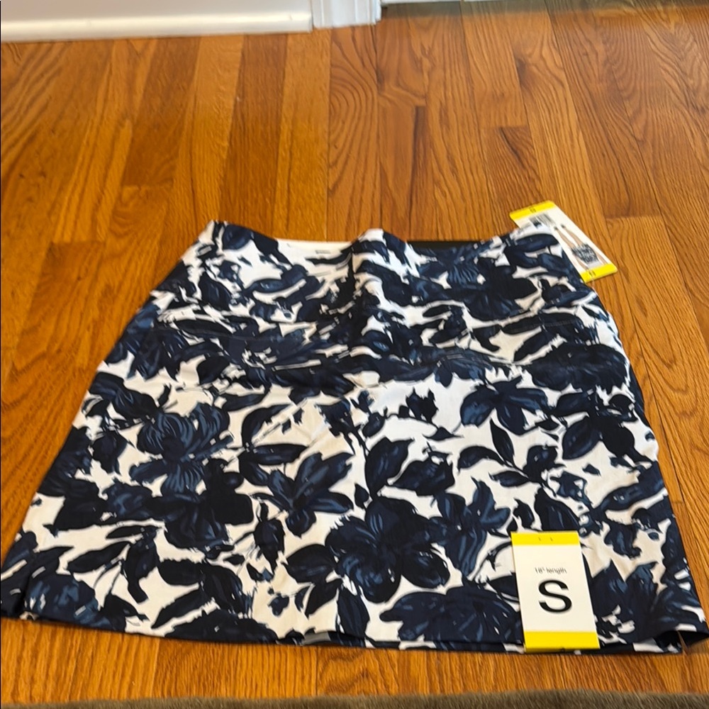 Black and White Mini Athletic Pencil Skirt